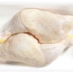 Comment savoir si le poulet bouilli est cuit ?