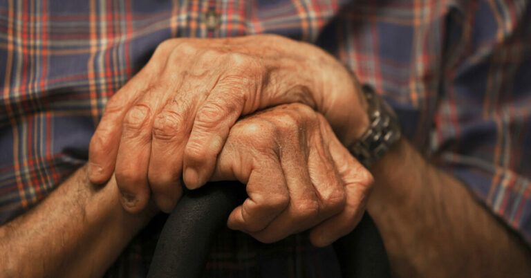 L’ère post-COVID peut présenter des défis particuliers pour les personnes âgées