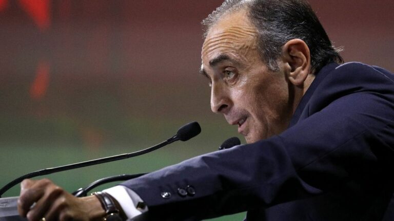 Qui est le maire de Saint-jacques-de-la-lande ?