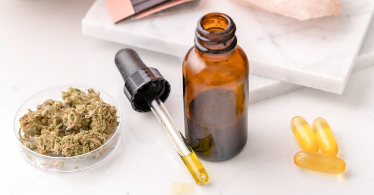 Une femme a utilisé de l’huile de CBD et sa tumeur a diminué, mais cela ne signifie pas qu’elle a guéri son cancer