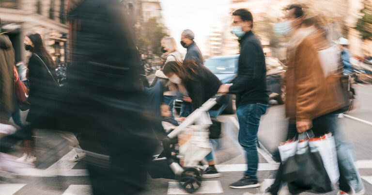 Comment est-ce arrivé?Le nombre de morts du COVID-19 aux États-Unis a dépassé le total de la grippe de 1918