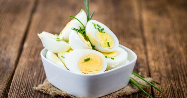 Retrouvez ce fil et soyez la plus belle des personnes cet été grâce au régime aux œufs durs !