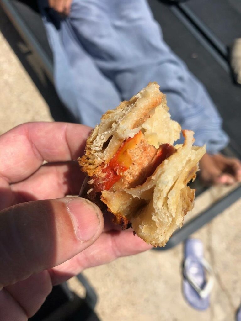 A Val, elle a croqué un sandwich et y a trouvé des insectes