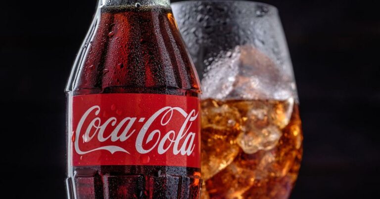Coca-Cola décrit les dépôts de bar