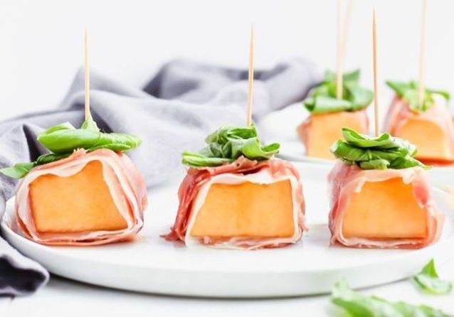 Comment Appelle-t-on un apéro dinatoire le midi ? Comment Appelle-t-on un apéro dinatoire le midi ?