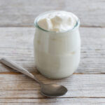 Comment agrémenter un yaourt nature ?