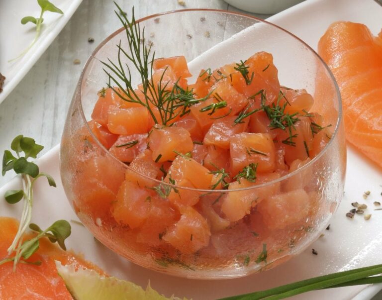 Comment assaisonner un tartare de saumon ? Comment assaisonner un tartare de saumon ?
