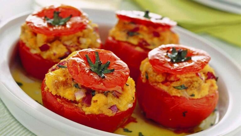 Comment bien cuire des tomates farcies ?