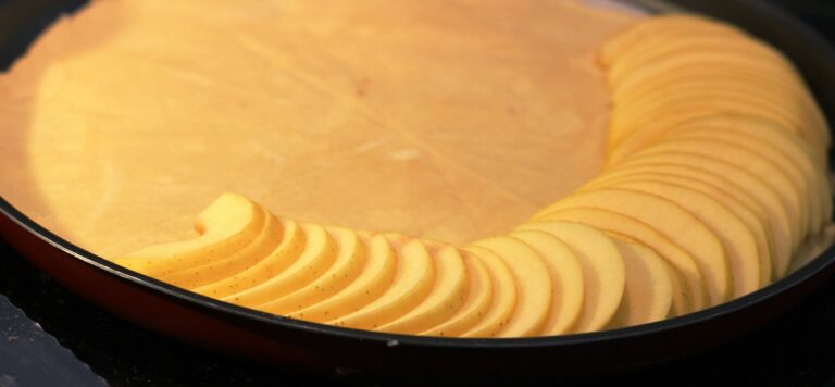 Comment bien découper une tarte ?