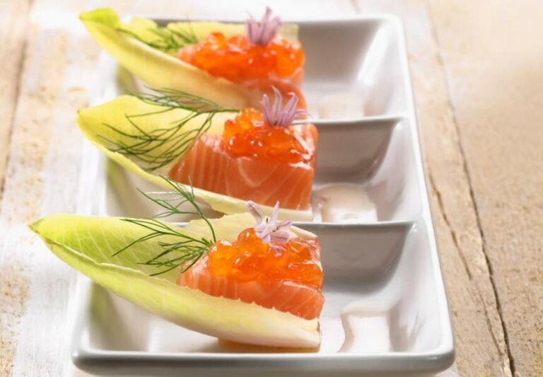 Comment bien présenter le saumon fumé ?