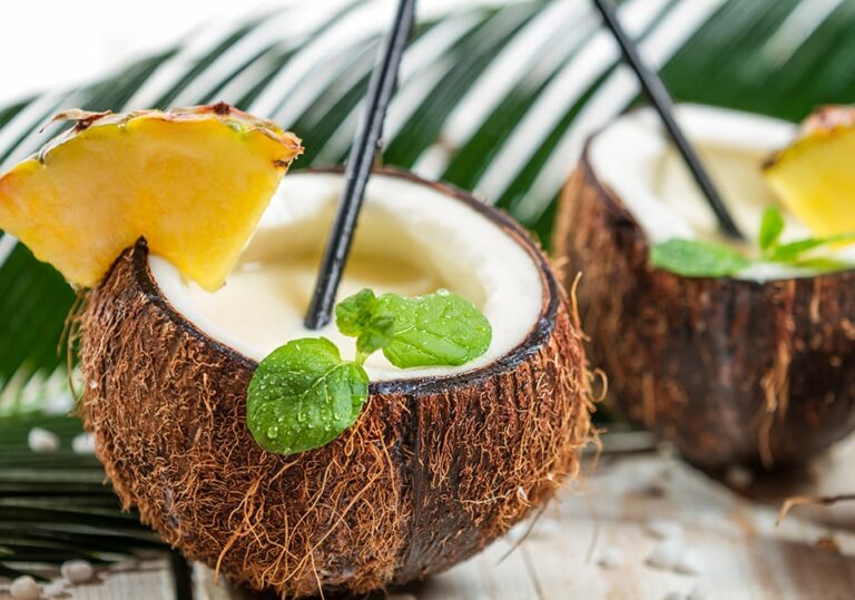 Comment boire le jus de noix de coco ?