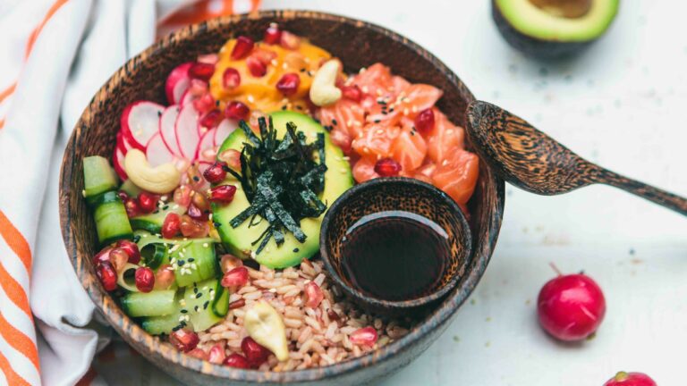 Comment composer poke bowl ? Comment composer poke bowl ?