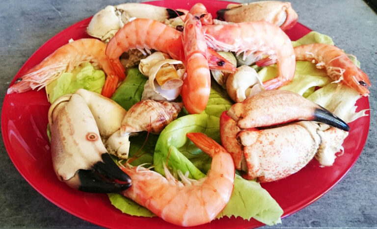 Comment composer une assiette de fruits de mer ?