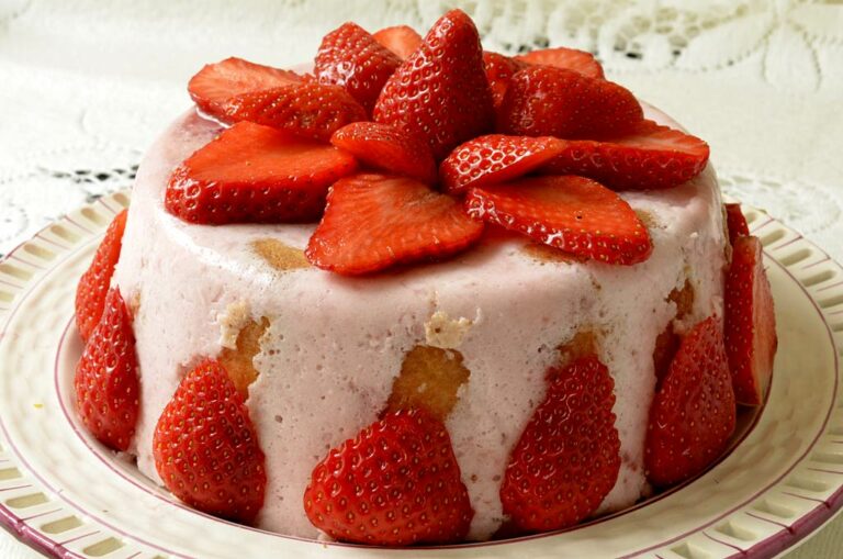 Comment congeler une charlotte aux fraises ? Comment congeler une charlotte aux fraises ?