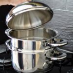Comment cuire à la vapeur sans panier ?
