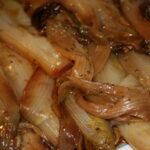 Comment cuisiner des endives à la poêle ?