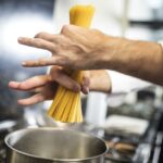 Comment doser des pâtes pour 2 personnes ?