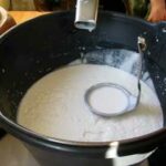 Comment écrémer le lait sans écrémeuse ?