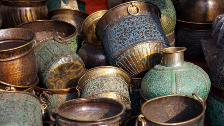 Comment enlever le Vert-de-gris sur le cuivre ? Comment enlever le Vert-de-gris sur le cuivre ?