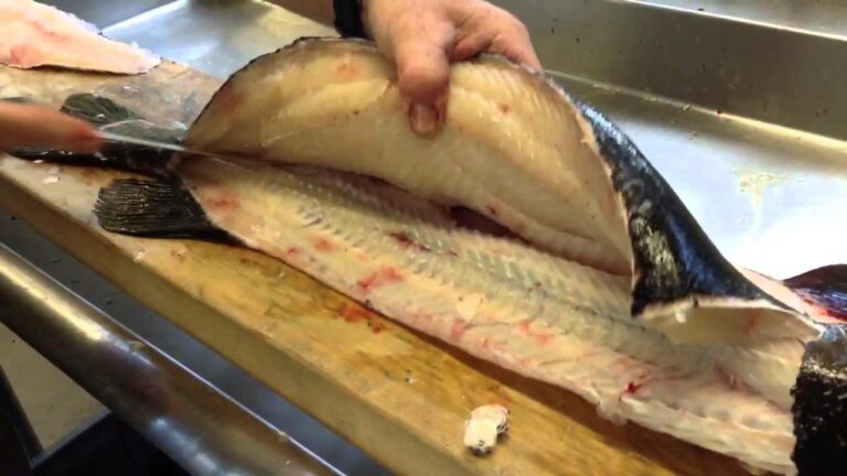 Comment enlever les arêtes d'un maquereau ?