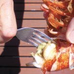 Comment enlever l'intestin du homard ?