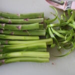 Comment éplucher les asperges vertes ?