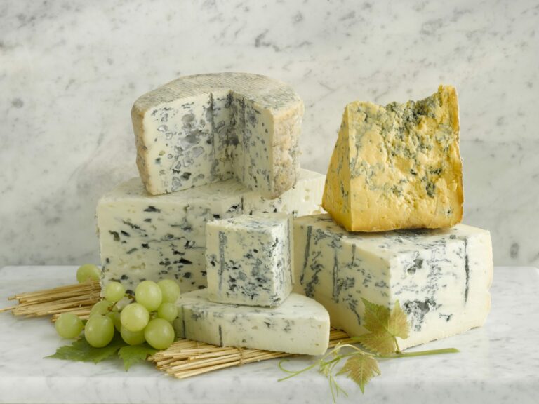 Comment est fabriqué le fromage bleu ?