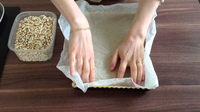 Comment faire cuire de la pâte à tarte ? Comment faire cuire de la pâte à tarte ?