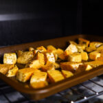 Comment faire cuire des patates au four ?