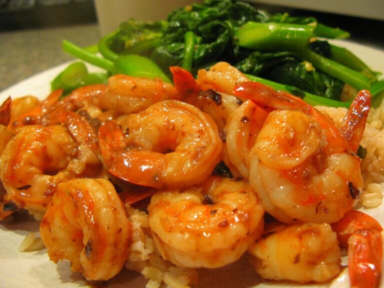 Comment faire cuire les crevettes crues ?