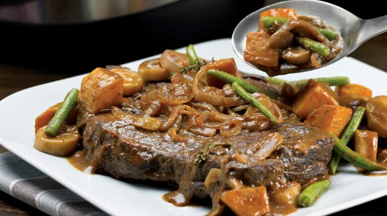 Comment faire cuire un rôti de palette de veau ? Comment faire cuire un rôti de palette de veau ?