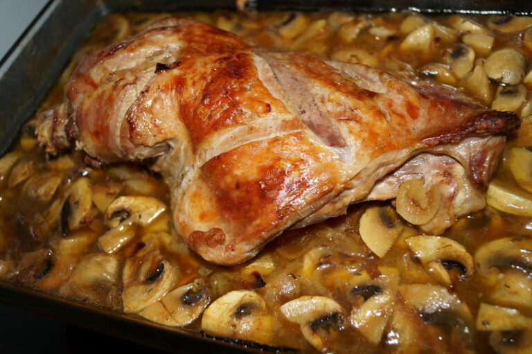 Comment faire cuire une cuisse de dinde à la poêle ?