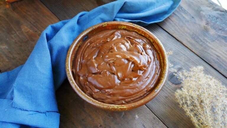 Comment faire de la crème au chocolat blanc ?