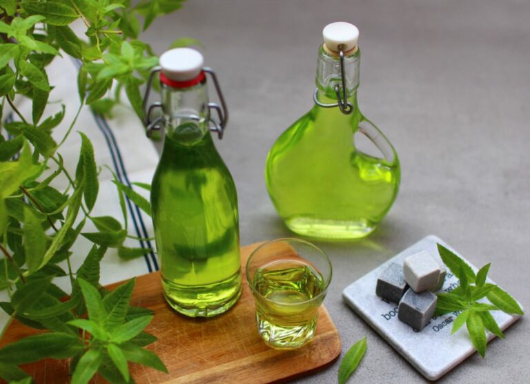 Comment faire de la liqueur de verveine ? Comment faire de la liqueur de verveine ?