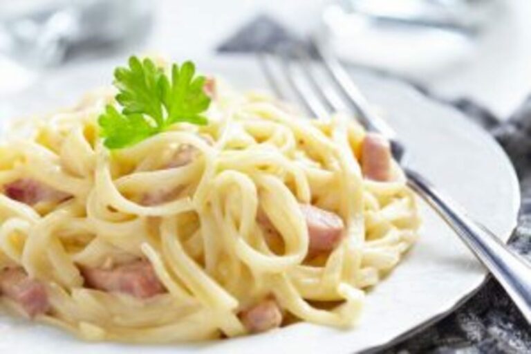 Comment faire de la sauce carbonara ?