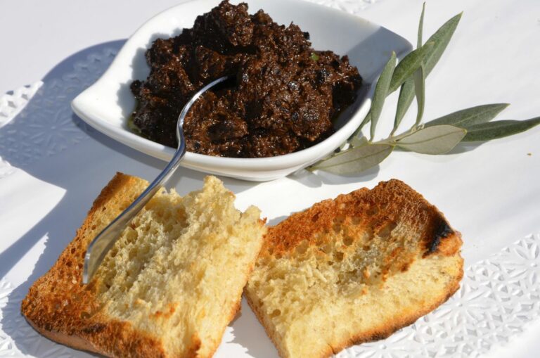 Comment faire de la tapenade d’olives ? Comment faire de la tapenade d'olives ?