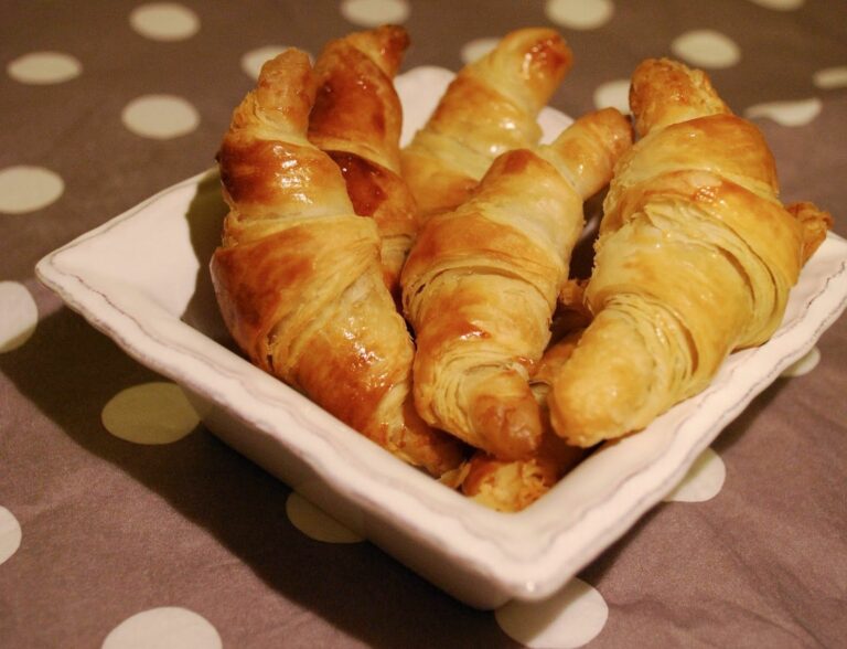 Comment faire des croissants à la maison ? Comment faire des croissants à la maison ?