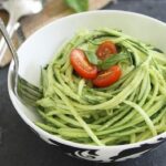 Comment faire des spaghetti de courgette avec une mandoline ?