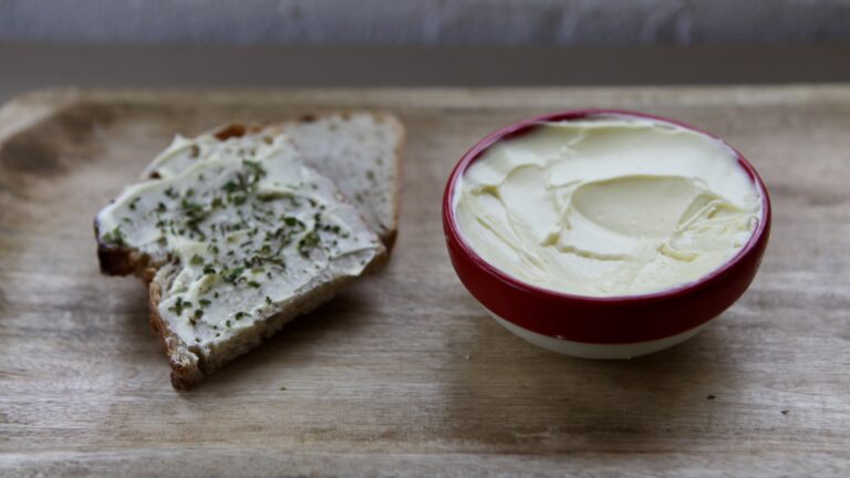 Comment faire du beurre à partir du lait de vache ?