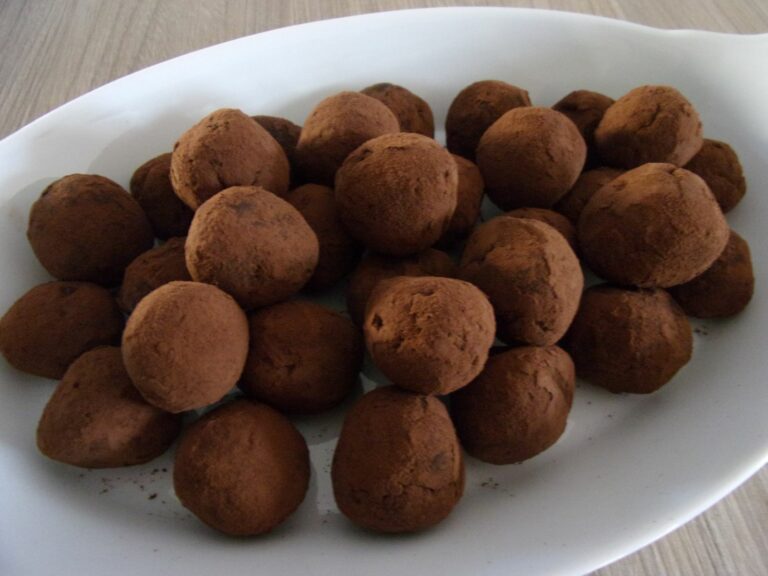 Comment faire durcir des truffes au chocolat ? Comment faire durcir des truffes au chocolat ?