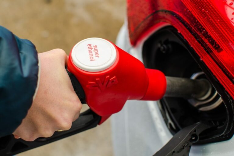 Comment faire face au prix du carburant ?