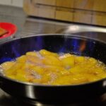 Comment faire fondre du cheddar à la poêle ?
