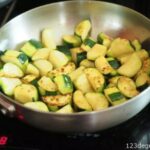 Comment faire griller des courgettes à la poêle ?