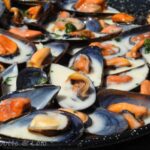 Comment faire réchauffer des moules à la crème ?