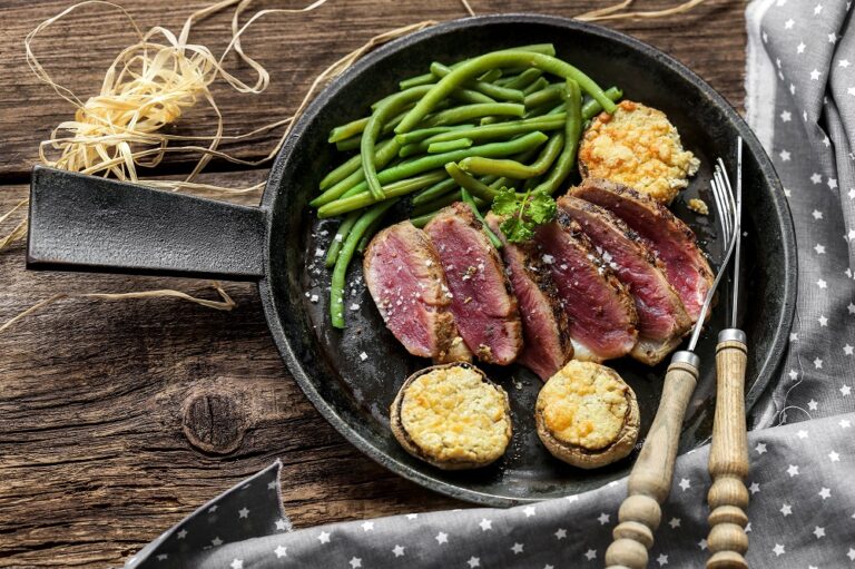 Comment faire réchauffer un magret de canard ? Comment faire réchauffer un magret de canard ?