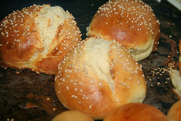 Comment faire un pain burger moelleux ?