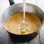 Comment faire une sauce aux girolles ?