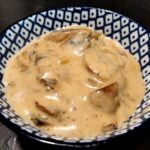 Comment faire une sauce champignon à la crème fraîche ?