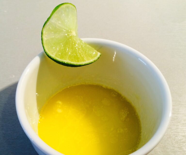 Comment faire une sauce citron beurre ?