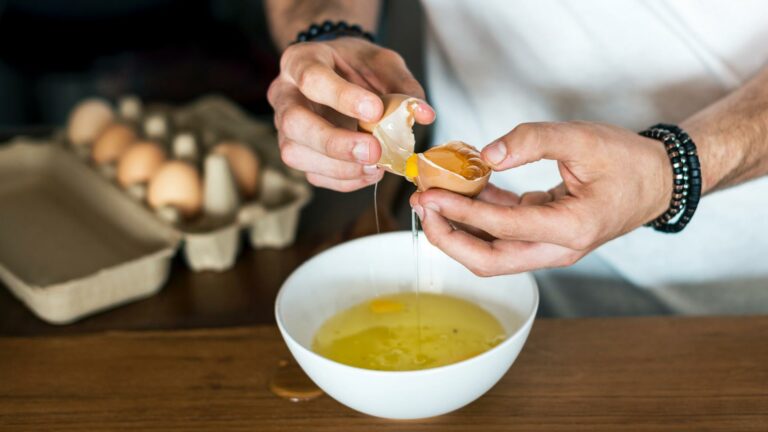 Comment faire vieillir des blancs d'oeufs ?